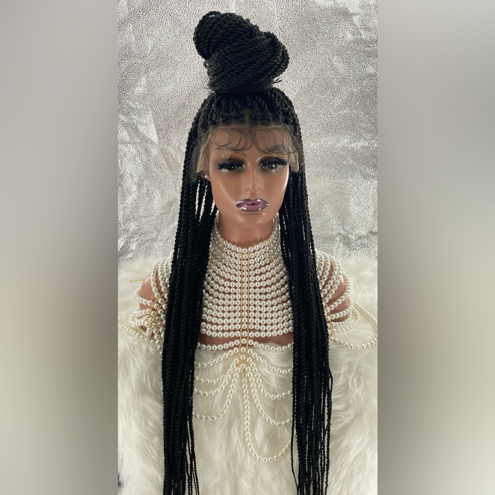 Trendy Senegalese Twist Full HD Lace Wig - 36 Inch